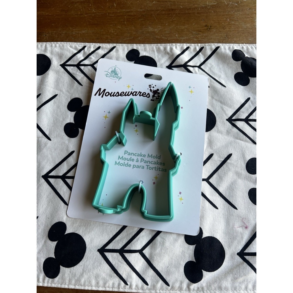 Disney Parks Castle Icon Mousewares Pancake Mold Teal NwT Cinderella Castle
